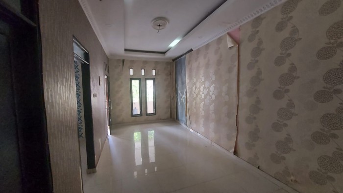 Rumah dijual di Taman Lembah Hijau Lippo Cikarang